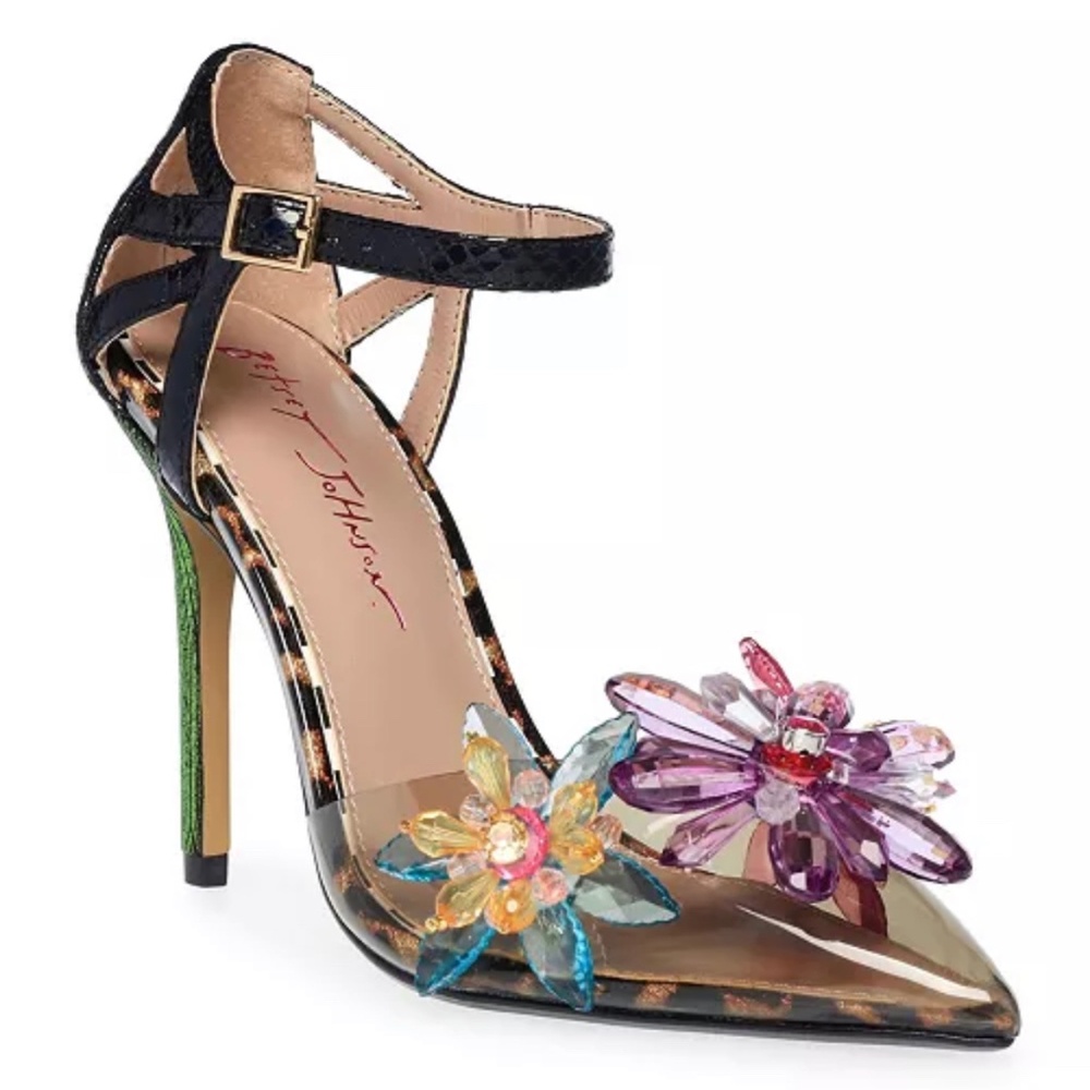 NWOT Betsey Johnson Laen Floral Heels